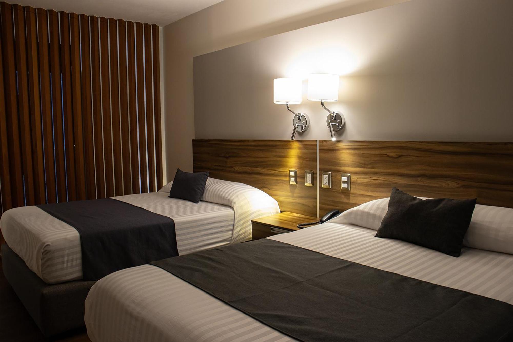 Estanza Hotel & Suites モレリア エクステリア 写真